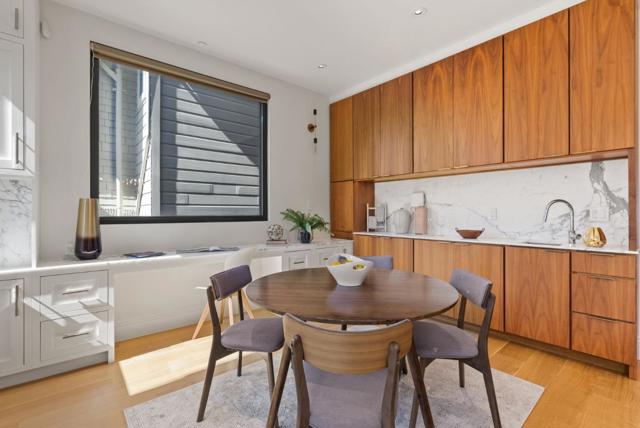 2853 Broderick Street, San Francisco CA: https://media.crmls.org/mediaz/b9065f5a-ee88-40f8-8152-e17965b8b433.jpg