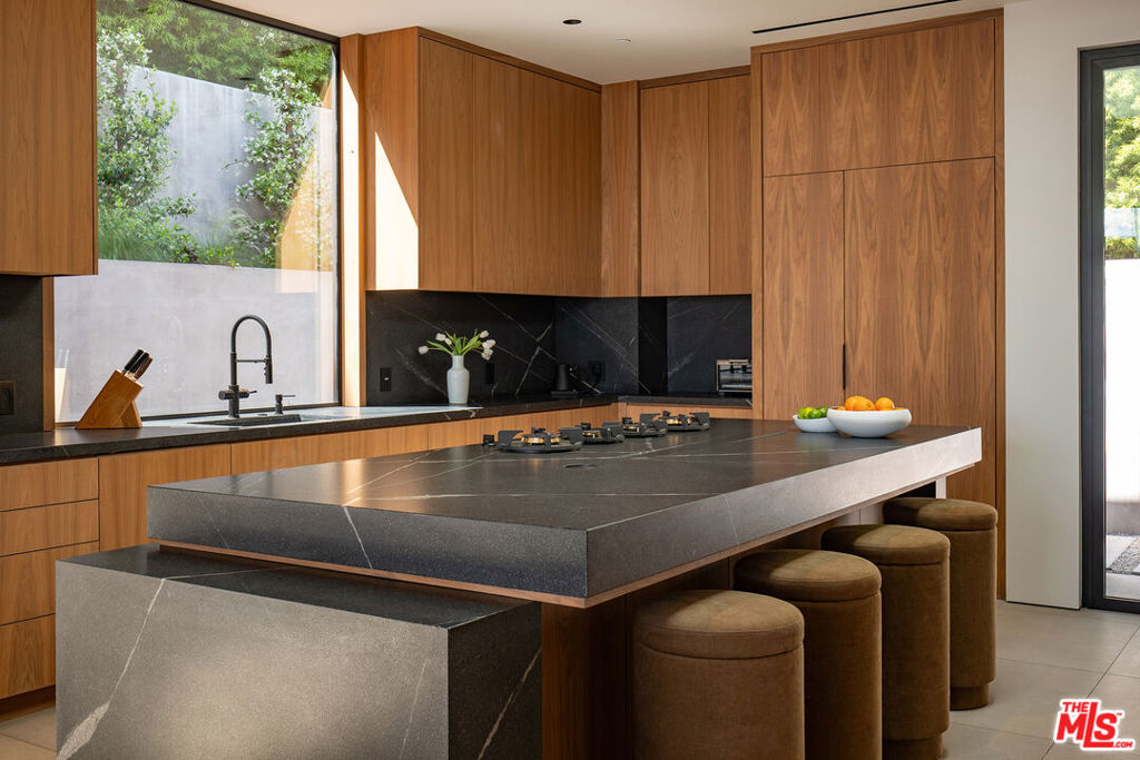MLS #26657187 image #12