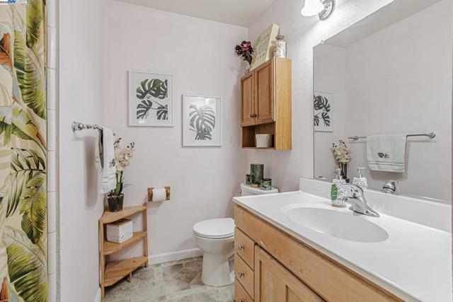903 Lanewood Dr, San Jose CA: https://media.crmls.org/mediaz/b9088cc2-cea2-447c-accd-68700730a17d.jpg