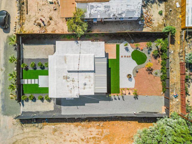 17319 Keith Street, Palm Springs CA: https://media.crmls.org/mediaz/b90952b5-76f4-4e8b-8103-3433c17009e3.jpg