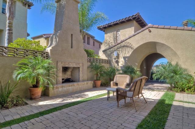 309 Bishop, San Marcos CA: https://media.crmls.org/mediaz/b9095997-e1c8-450e-88d0-51604bdffacb.jpg