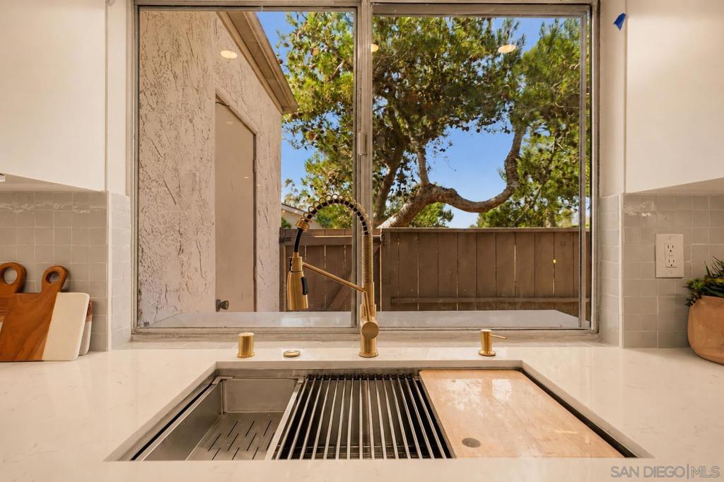9606 Easter Way - photo 19