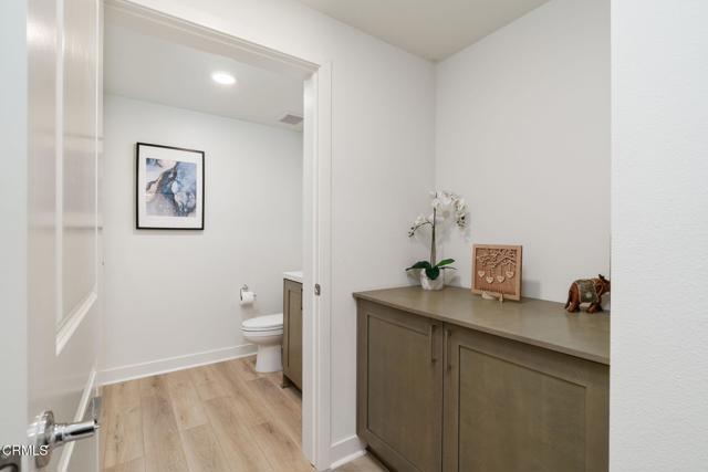Detail Gallery Image 6 of 31 For 2850 Wagon Wheel Rd #402,  Oxnard,  CA 93036 - 3 Beds | 2/1 Baths