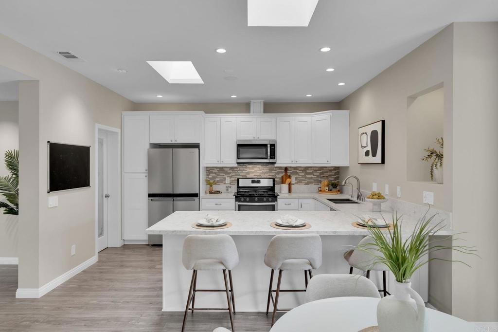 10483 Glenellen Avenue - photo 10