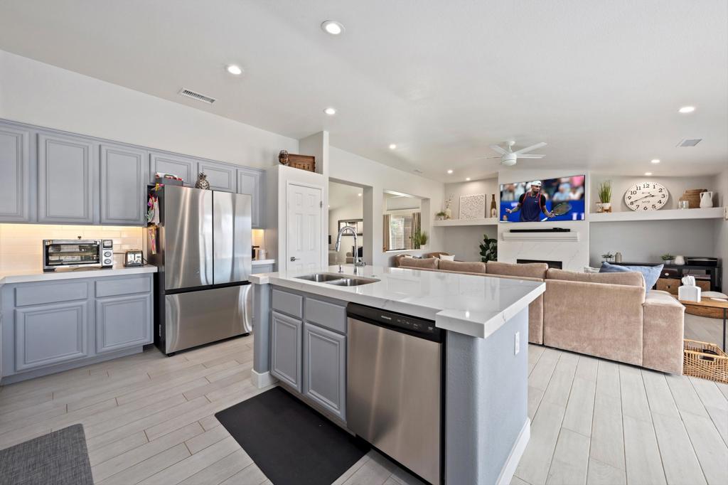 MLS #219136465DA image #13