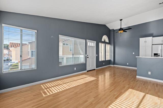 Detail Gallery Image 5 of 29 For 4212 Vista Panorama Way #280,  Oceanside,  CA 92057 - 2 Beds | 1 Baths