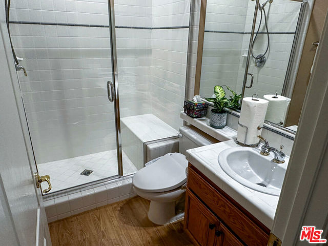 Image 15 of 36 For 5338 Via Dolores