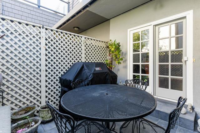523 Maple Street, San Mateo CA: https://media.crmls.org/mediaz/b90d82bf-5232-4677-89cf-78b3ddf17cfa.jpg