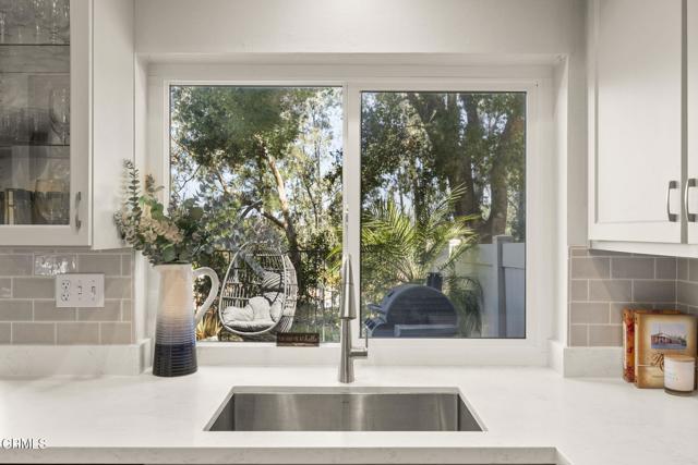 Detail Gallery Image 18 of 54 For 1164 Amberton Ln, Newbury Park,  CA 91320 - 3 Beds | 2/1 Baths