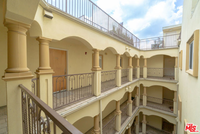 123 S Clark Drive, West Hollywood CA: https://media.crmls.org/mediaz/b90f2d1c-a95a-42c7-a4a3-0fa842f6e868.jpg