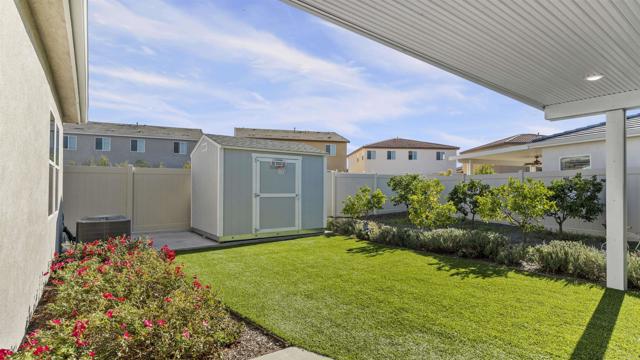 30491 De Caron Street, Murrieta CA: https://media.crmls.org/mediaz/b90f5ecd-23b3-4671-993e-238b928c1c65.jpg