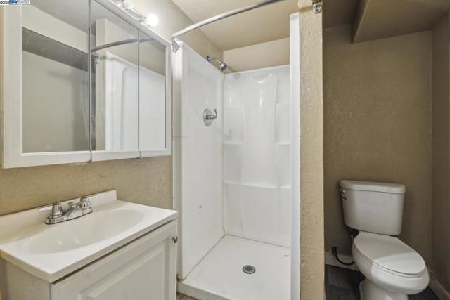 11349 Alameda Ave, Brookdale CA: https://media.crmls.org/mediaz/b90f73fa-8b51-4b3b-b8b6-77d94aeb6ad7.jpg