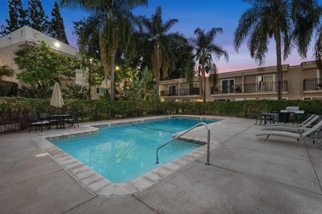 9860 Dale Ave, Spring Valley CA: https://media.crmls.org/mediaz/b90fd407-fd46-4970-a395-225e4f55294e.jpg