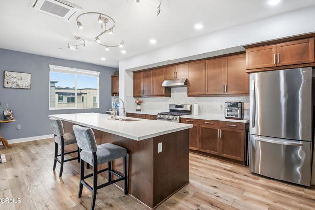 Detail Gallery Image 32 of 43 For 2820 Wagon Wheel Rd #403,  Oxnard,  CA 93036 - 3 Beds | 2/1 Baths