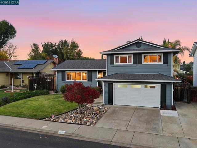 7519 Driftwood Way, Pleasanton CA: https://media.crmls.org/mediaz/b9100369-c4d0-4a88-9fc9-b66332c3ecc4.jpg