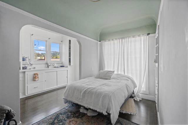 Image 13 of 22 For 1729 Milvia Street
