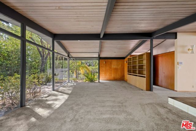 2734 Ellison Drive photo 4