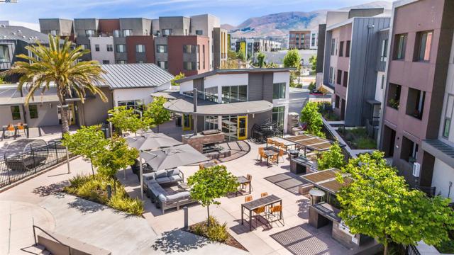 45099 Impress Common, Fremont CA: https://media.crmls.org/mediaz/b9113069-f8d4-44f6-808e-7c051e488703.jpg