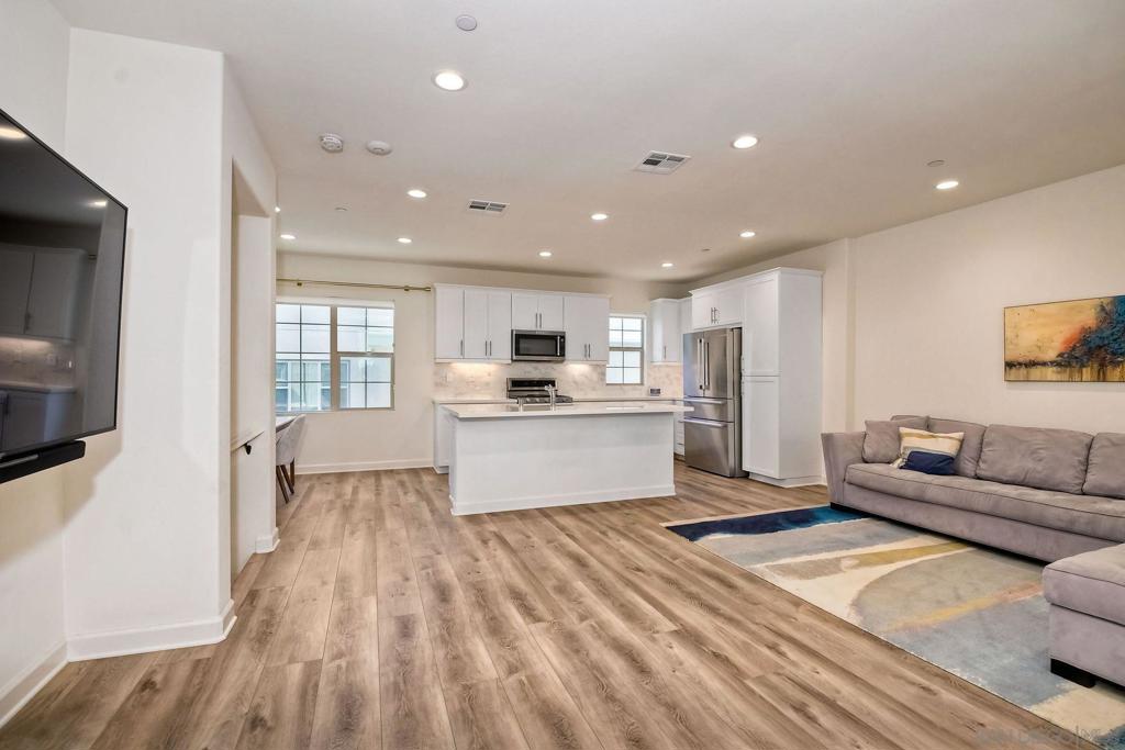 912 Slate St - photo 2