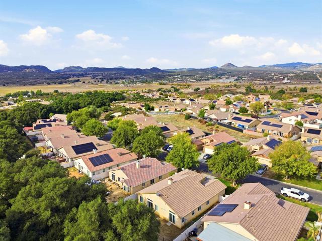 Detail Gallery Image 9 of 40 For 32448 Evening Primrose Trl, Campo,  CA 91906 - 4 Beds | 2 Baths