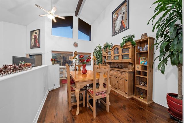 2410 Mount Elena Way, Jamul CA: https://media.crmls.org/mediaz/b913b018-9973-487e-aed3-35bb6a5951f0.jpg