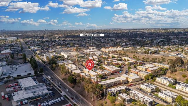 1641 Pentecost Way, San Diego CA: https://media.crmls.org/mediaz/b914bf0e-c893-4d39-b560-7b7769ac1988.jpg