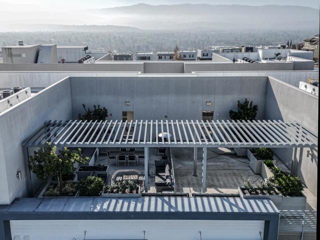 2981 Henry Miller Place, San Jose CA: https://media.crmls.org/mediaz/b915aa01-e52c-4503-980d-a42cad7e4dc8.jpg