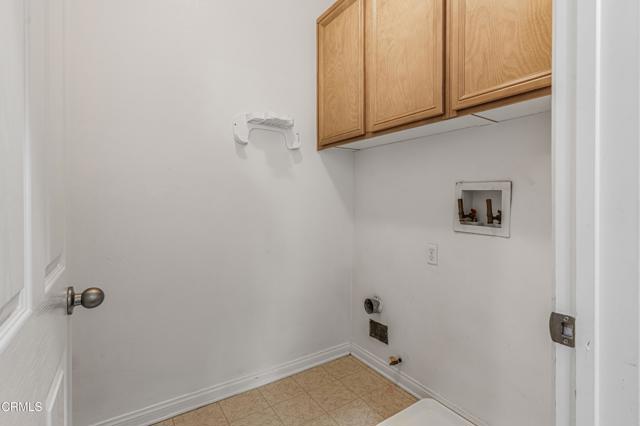 Detail Gallery Image 30 of 50 For 2916 Esperanza Way #F,  Simi Valley,  CA 93063 - 4 Beds | 3 Baths