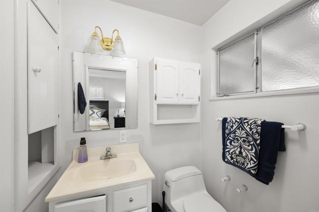 Detail Gallery Image 23 of 39 For 244 Carter, El Cajon,  CA 92020 - 3 Beds | 1/1 Baths