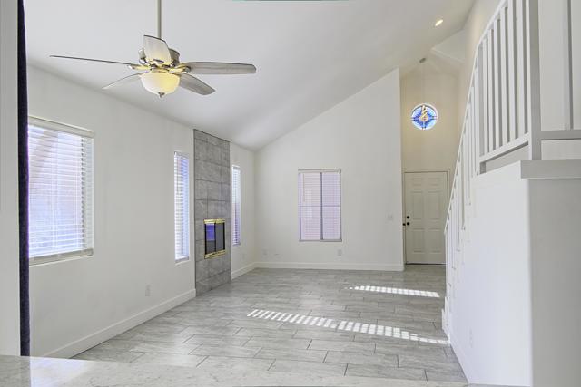 73969 Olive Court, Palm Desert CA: https://media.crmls.org/mediaz/b91661a9-5cb0-43b5-8701-8b42c4196e33.jpg