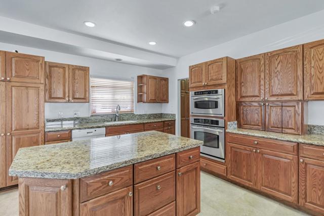 415 Kelly Avenue, Half Moon Bay CA: https://media.crmls.org/mediaz/b9166f8b-04ce-494f-b574-ff3fdbb804db.jpg