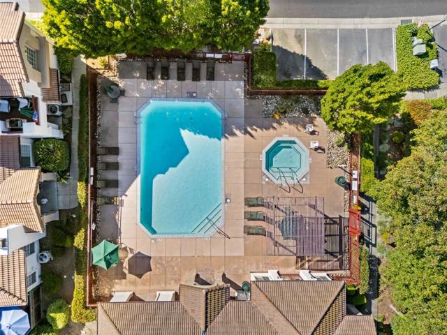 5666 Belleza Drive, Pleasanton CA: https://media.crmls.org/mediaz/b916752c-387b-46ba-bd0b-cdb26e3c6423.jpg
