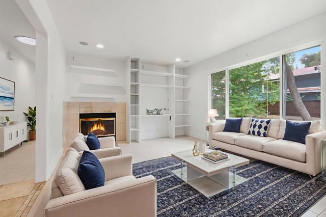 21564 Mary Alice Way, Los Gatos CA: https://media.crmls.org/mediaz/b916d7e6-0758-4dd8-accd-018346fde439.jpg