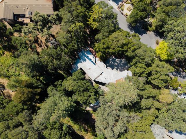 15050 Oriole Road, Saratoga CA: https://media.crmls.org/mediaz/b91795a3-c2d0-44de-b28f-1ab88ab7da77.jpg