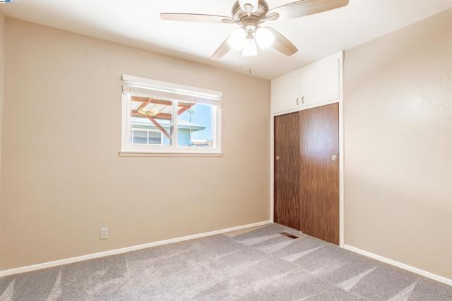 14510 Locust St, San Leandro CA: https://media.crmls.org/mediaz/b9179bc4-f920-42af-a501-39fa520362b5.jpg