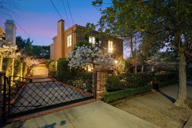 526 W Poplar Avenue, San Mateo CA: https://media.crmls.org/mediaz/b917a889-1089-4d70-9439-a59a4182c19f.jpg