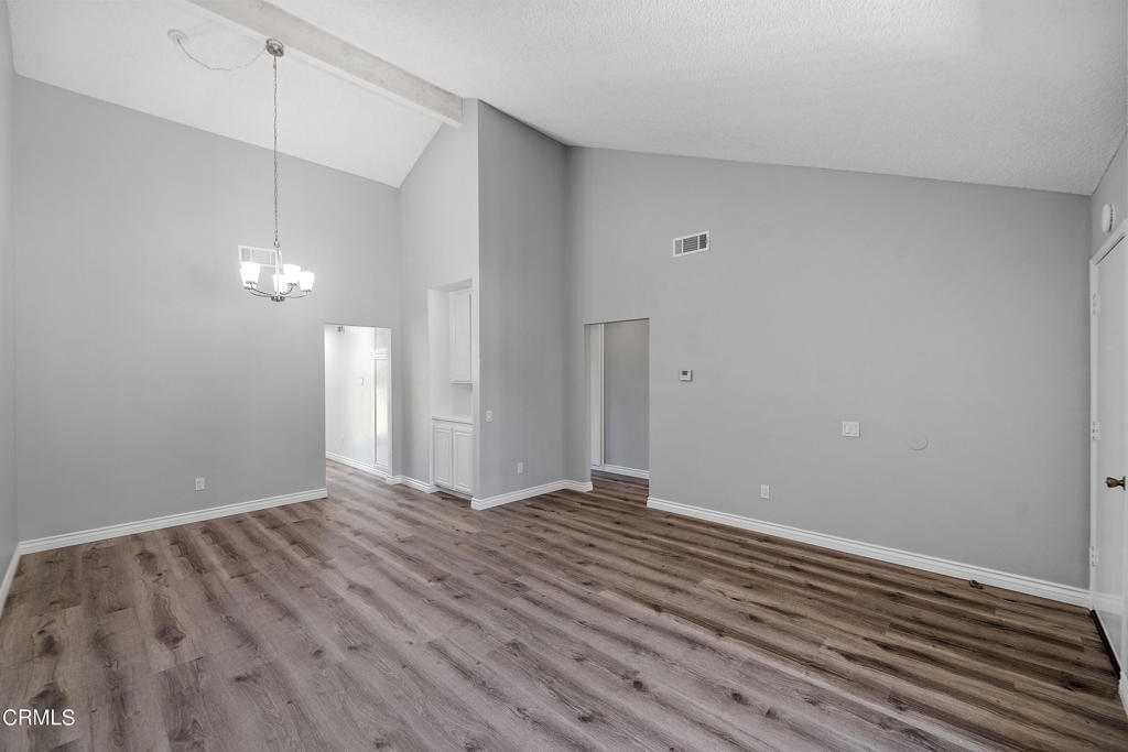 17205 Village 17 MLS-6