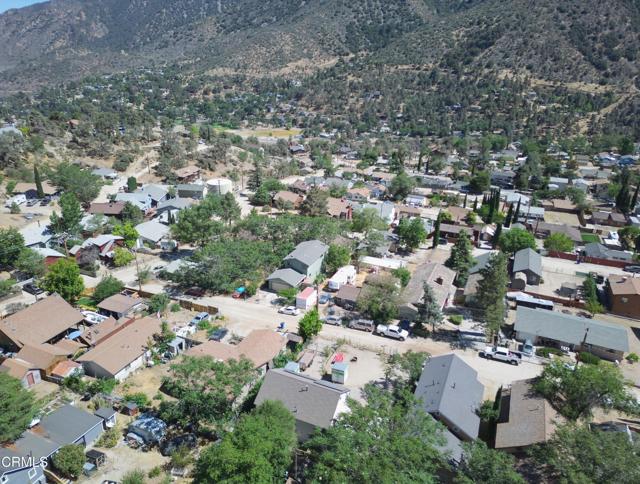4141 Willow Trail, Frazier Park CA: https://media.crmls.org/mediaz/b9196834-c0b9-4136-b217-1bc5ac85fc42.jpg
