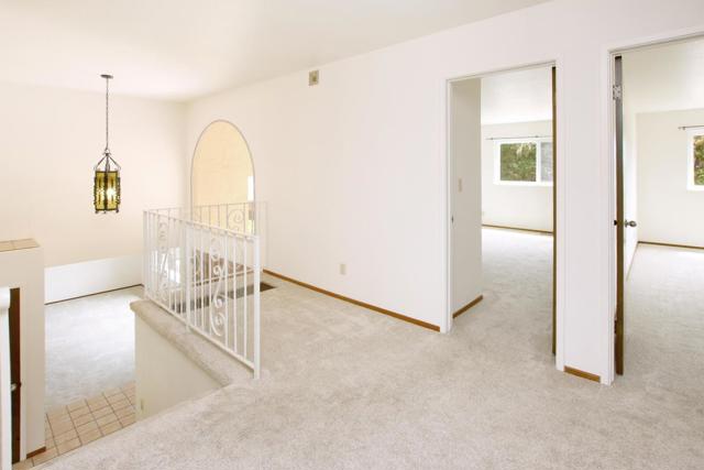1079 Sumner Avenue, Aptos CA: https://media.crmls.org/mediaz/b9198e5a-d5fa-4a85-aa97-35fff8b35306.jpg