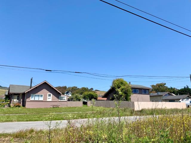 2 3rd Avenue, Davenport CA: https://media.crmls.org/mediaz/b91b67a7-885e-4b4a-8ca1-4f5be7ecdbea.jpg