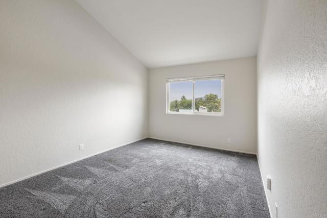 Detail Gallery Image 20 of 56 For 694 Ascot Dr, Vista,  CA 92083 - 3 Beds | 2/1 Baths