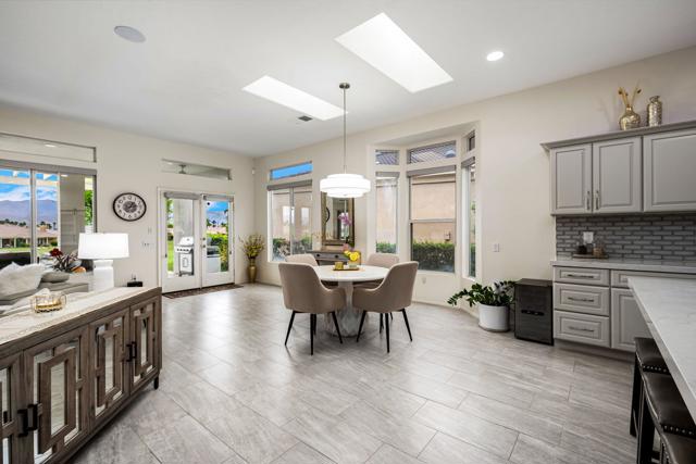44580 S Heritage Palms Drive, Indio CA: https://media.crmls.org/mediaz/b91f189a-f23a-4623-b0a8-cb8fba487a57.jpg