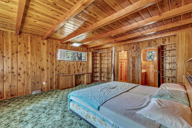 52551 Pine Ridge Road, Idyllwild CA: https://media.crmls.org/mediaz/b91f99da-073c-4e79-850c-5350569e5830.jpg