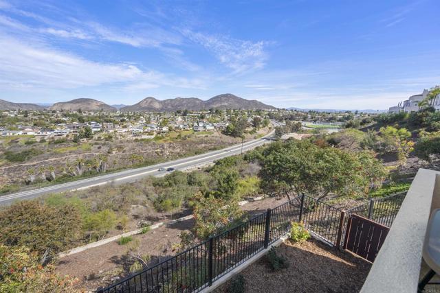 6356 Camino Largo, San Diego CA: https://media.crmls.org/mediaz/b920a3d0-8e14-41e7-a1f3-ae6a58af9957.jpg
