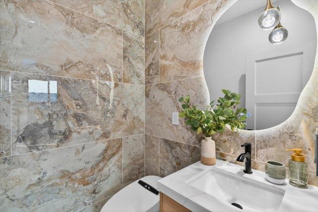 747 W Washington Avenue, Sunnyvale CA: https://media.crmls.org/mediaz/b920d187-0eb5-4c84-b04e-1e828e91f283.jpg