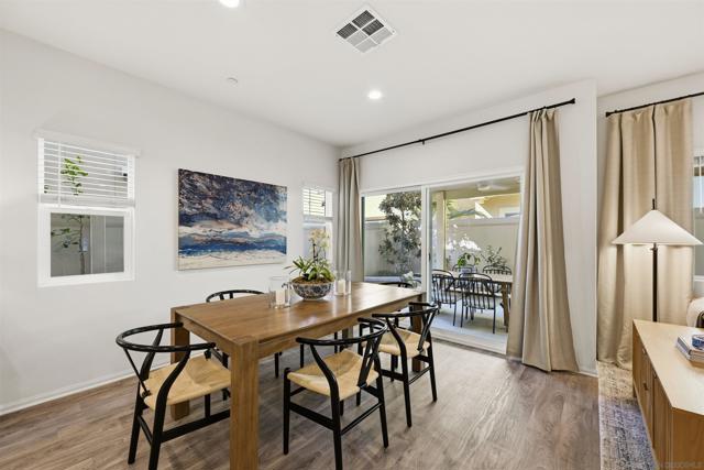 5616 Daybreak Way, Bonsall CA: https://media.crmls.org/mediaz/b920f4f4-c6ab-4b3d-888f-0d1e2e78c7a0.jpg