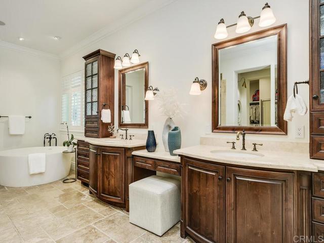 32110 Dos Ninas, Bonsall CA: https://media.crmls.org/mediaz/b923cf93-84c5-4286-a038-7049ba2fd05b.jpg