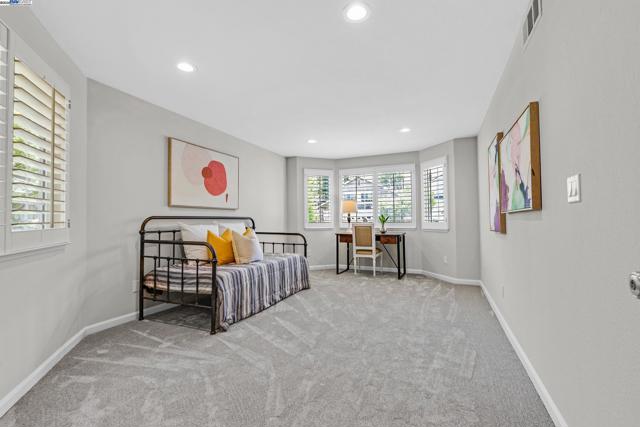 7777 Crossridge Rd, Dublin CA: https://media.crmls.org/mediaz/b92492e1-c411-406d-bee9-a15b7d05795c.jpg