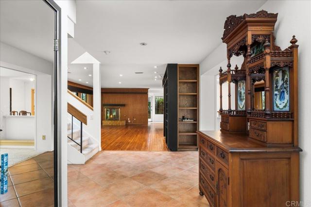 Detail Gallery Image 30 of 75 For 2871 Brant St, San Diego,  CA 92103 - 3 Beds | 3/1 Baths