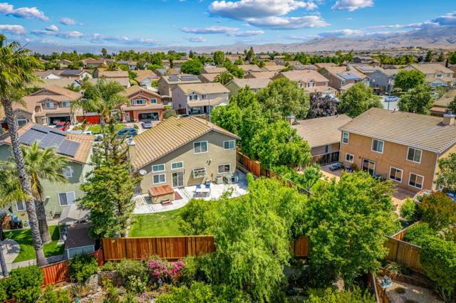 1660 Mimosa Street, Hollister CA: https://media.crmls.org/mediaz/b9252d3b-d137-40eb-bdb8-dbb53779cfcc.jpg